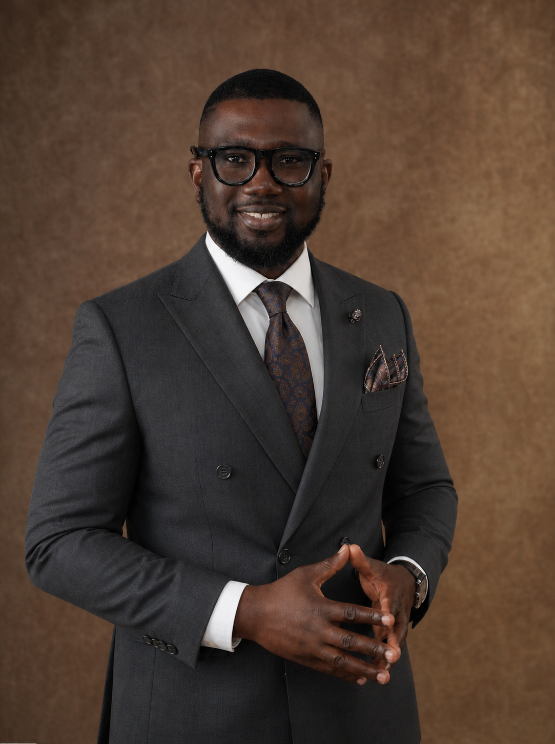 Professional portrait of Samuel Sewonuga